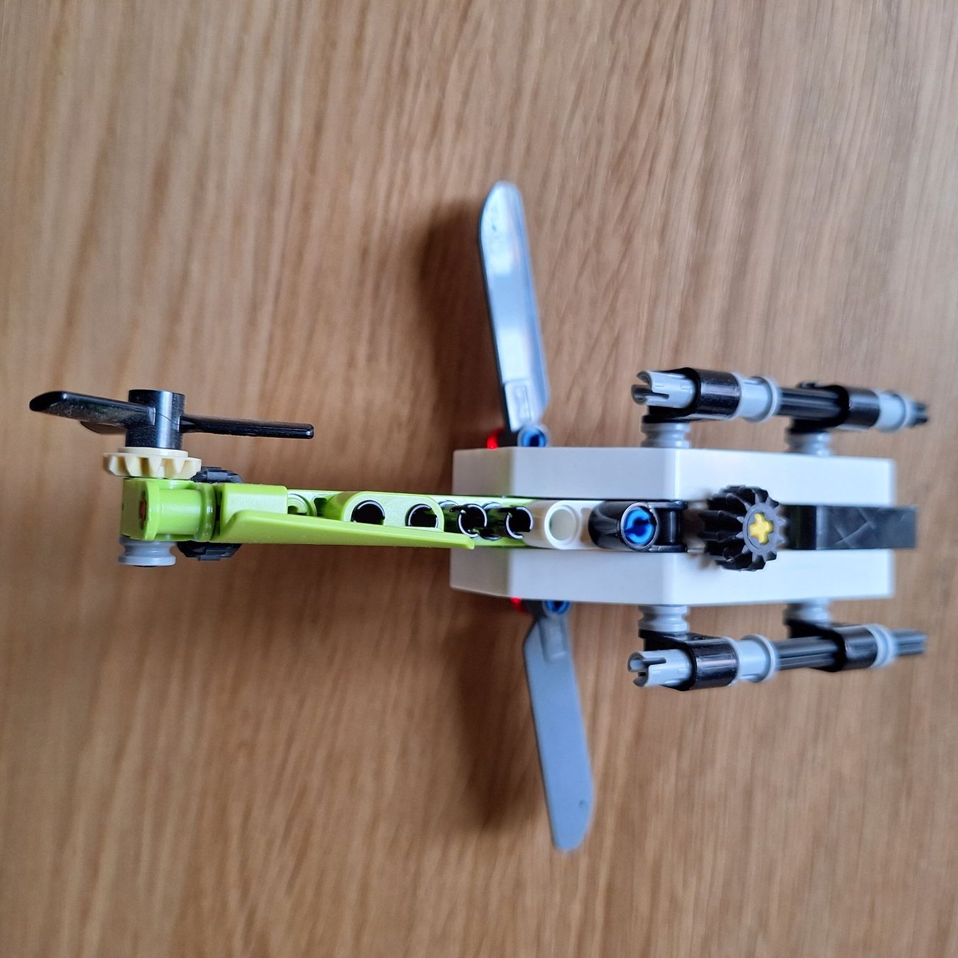Lego Giocattoli: LEGO Technic Helicopter guter Zustand – Usato da Hettenschwil venduto da Schneuggi2 1