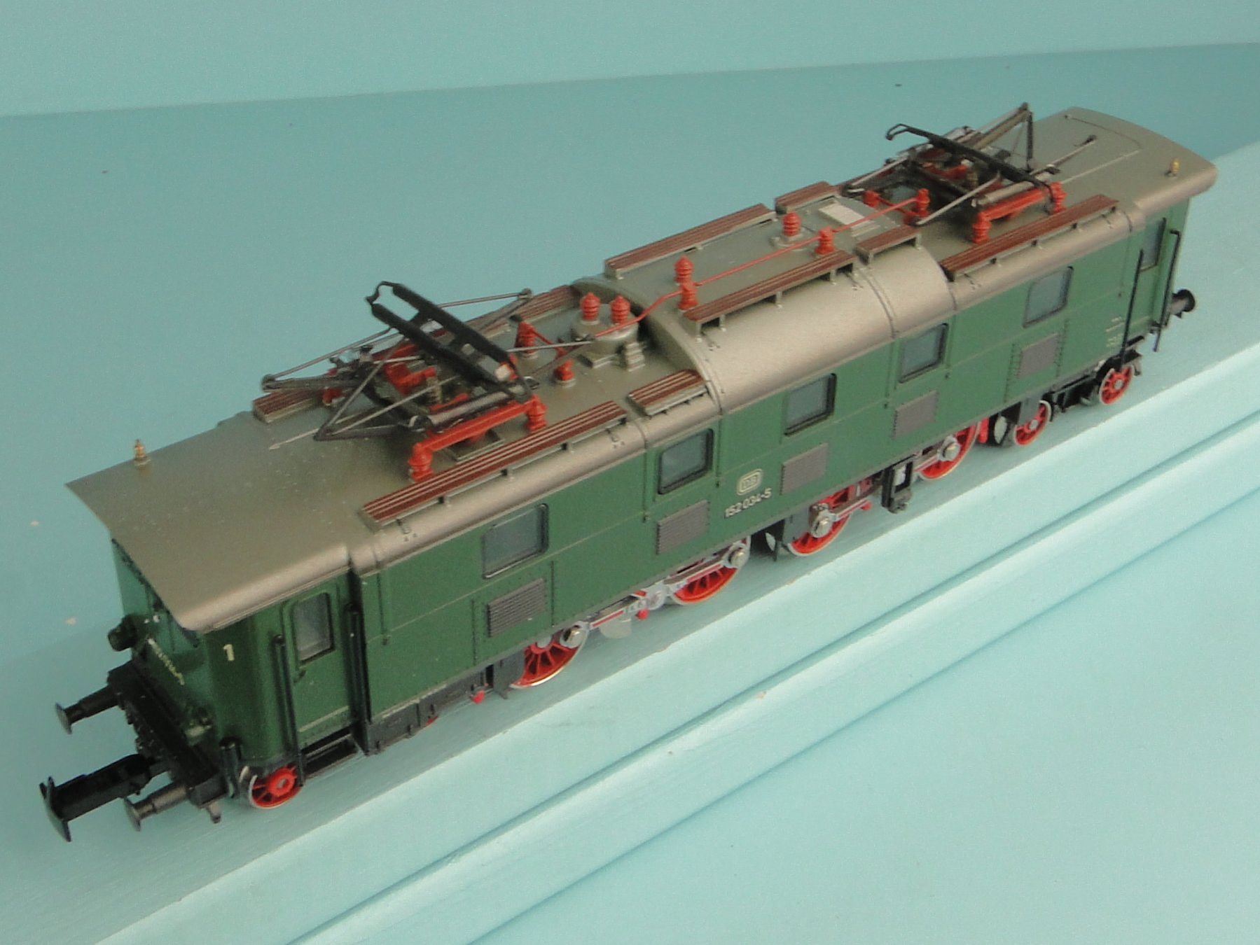 Märklin Modellini di ferrovie: Märklin 8366 BR 152, HAMO Gleichstrom – Usato da Bülach venduto da cann11 3
