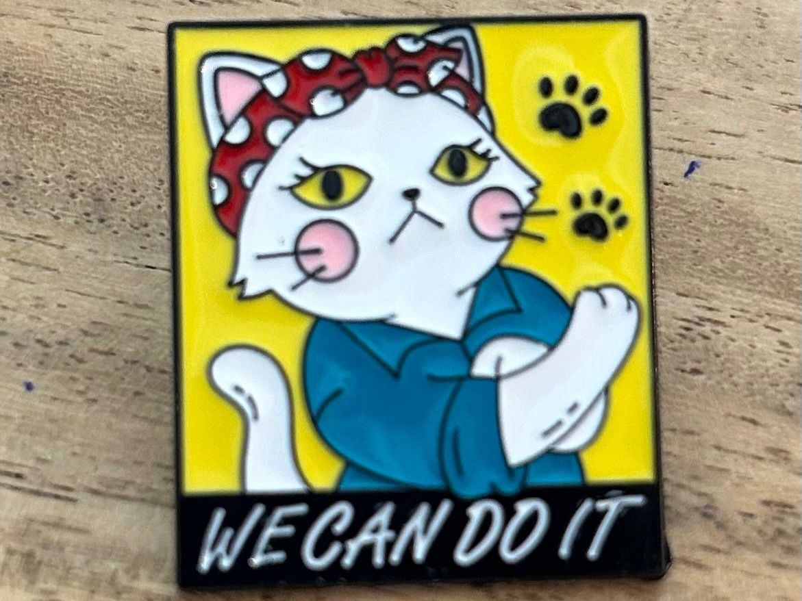 Placchette & Badge: Pin Katze  " We can do it " – Nuovo e nell'imballaggio originale da Geneve venduto da vane267