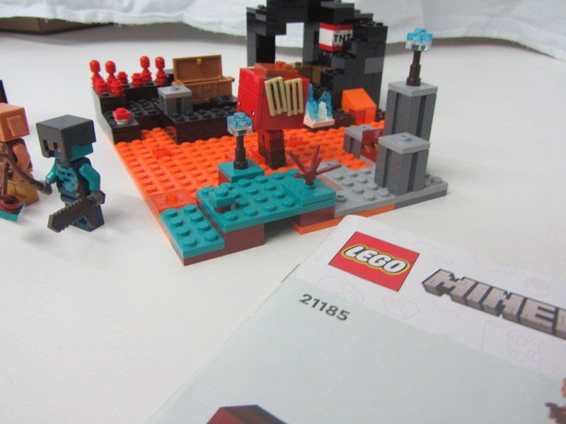 Lego Kit di costruzioni: LEGO Minecraft 21185 " The Nether Bastion " – Usato da Kreuzlingen venduto da Han-Solo-68 9