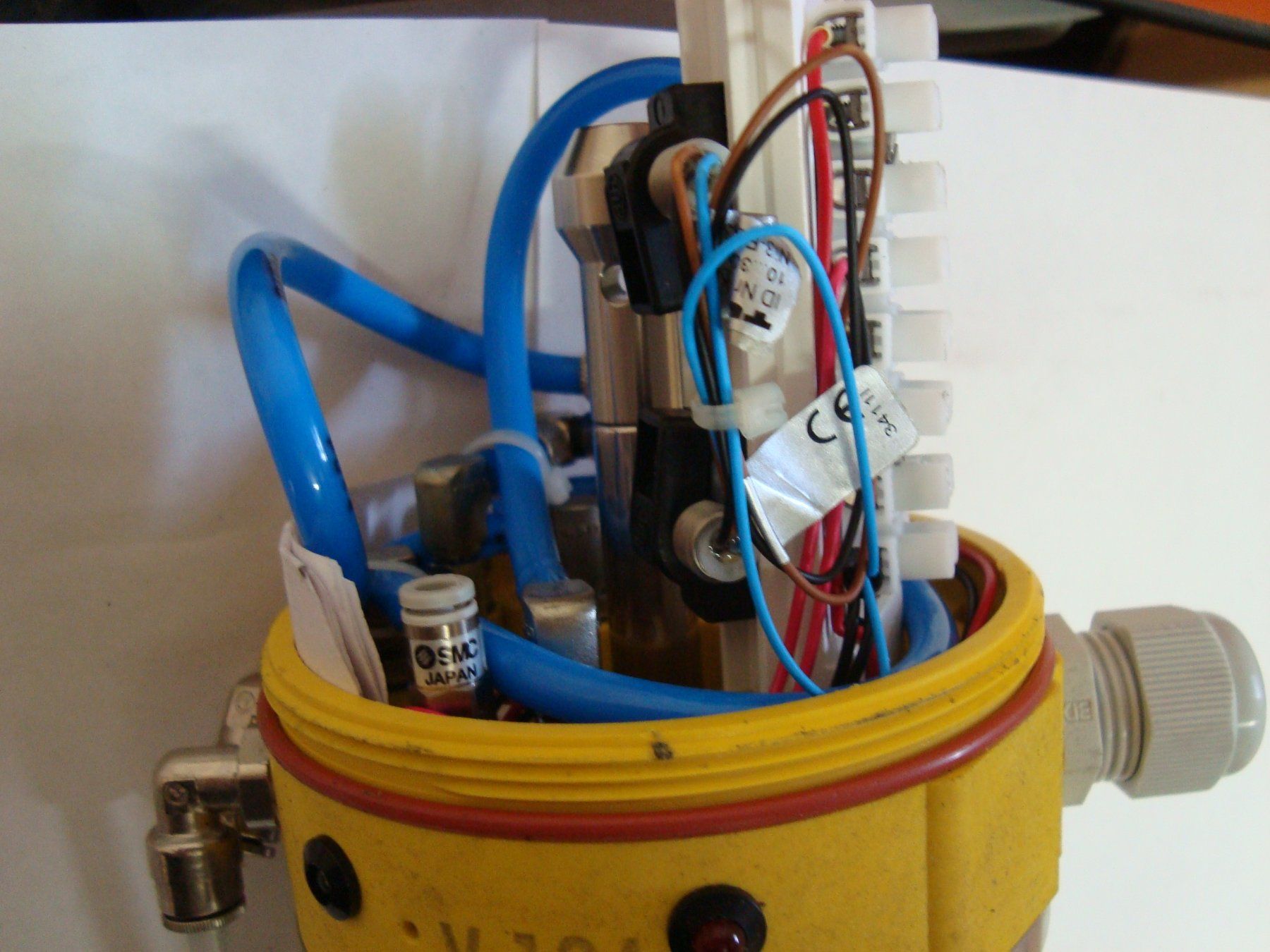 Sonstige Elektronik: GUTH Ventil Antrieb. Pneumatisch. Rostfrei. – Neu und originalverpackt aus Basel von jum_2z69 3