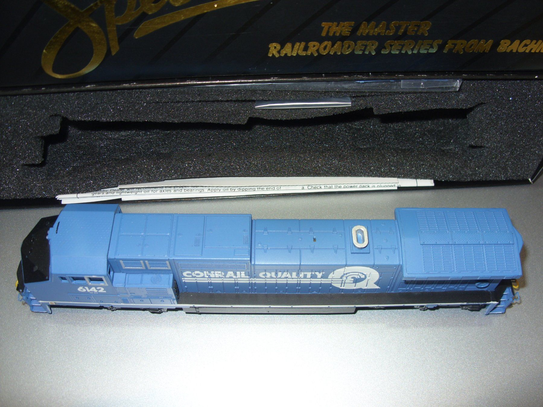 Spectrum Modellini di ferrovie: Spectrum (Bachmann)  H0  Dash 8-40CW Conrail DC analog – Usato da Untersiggenthal venduto da Gumel50 3