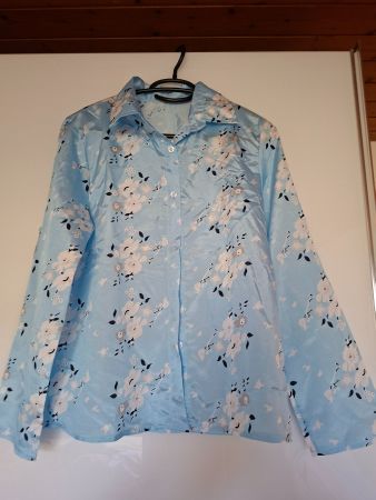 Bluse Damen hellblau geblümt Grösse L