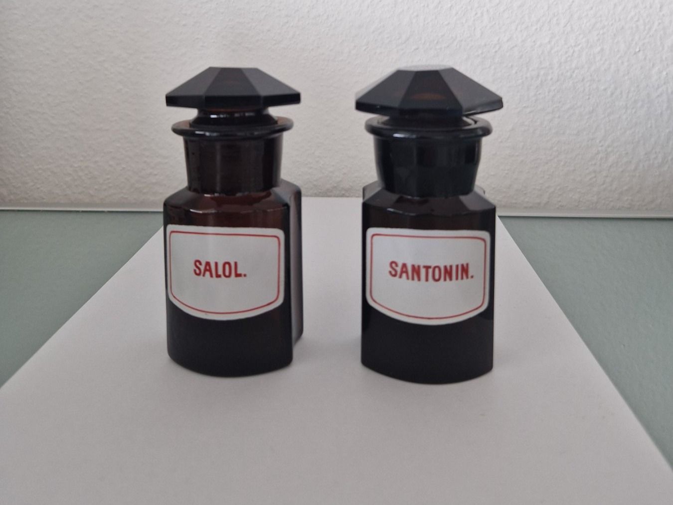 Accessori da laboratorio: Alte Apothekenflaschen – Usato da La Croix (Lutry) venduto da Lecollectioneur