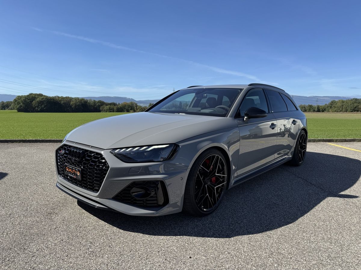 Audi Automobili: Audi RS4 LEASING POSSIBLE – Usato da Echallens venduto da HD90 3