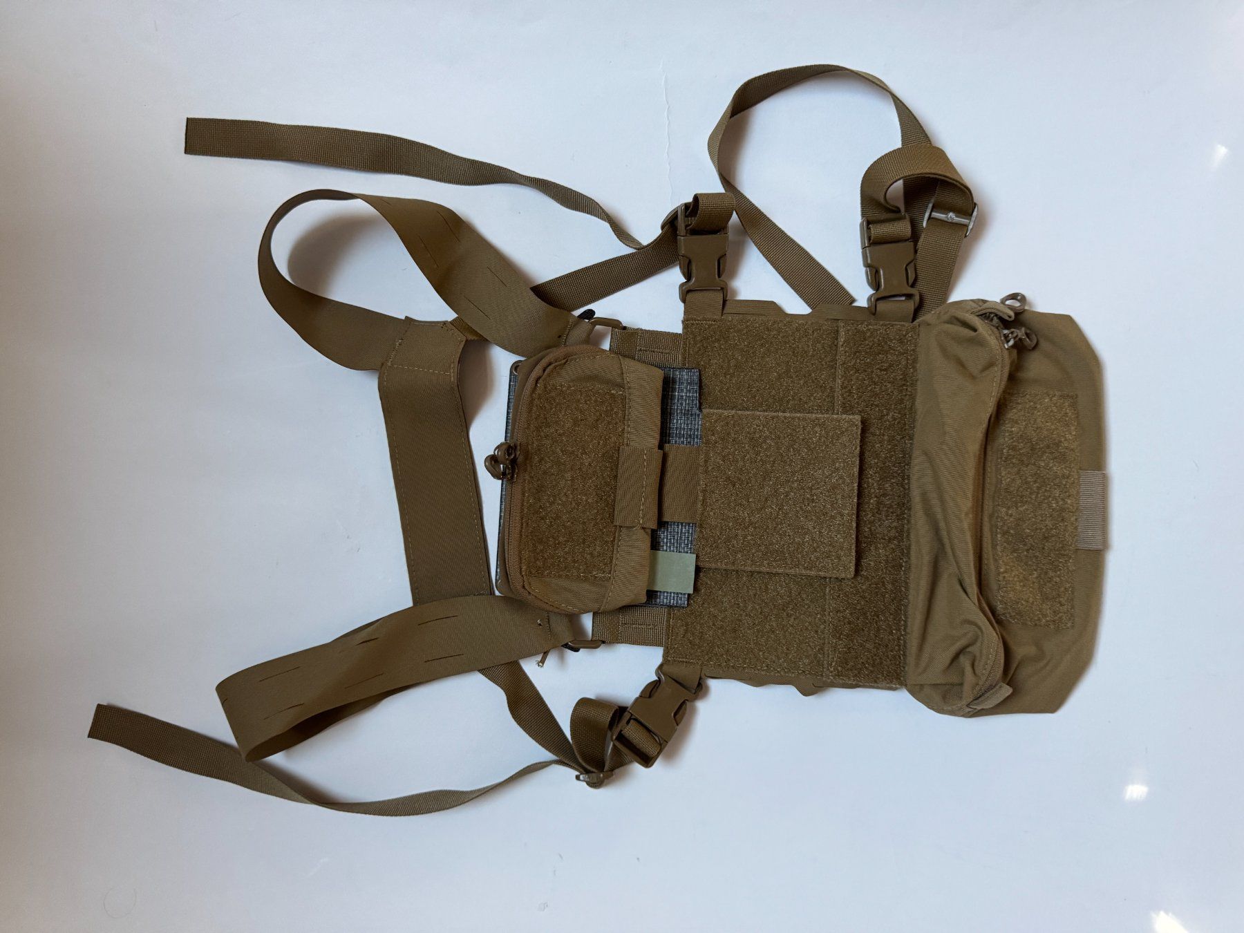 Uniformi: Ferro Concepts Chesty Rig – Usato da Collex venduto da commander31