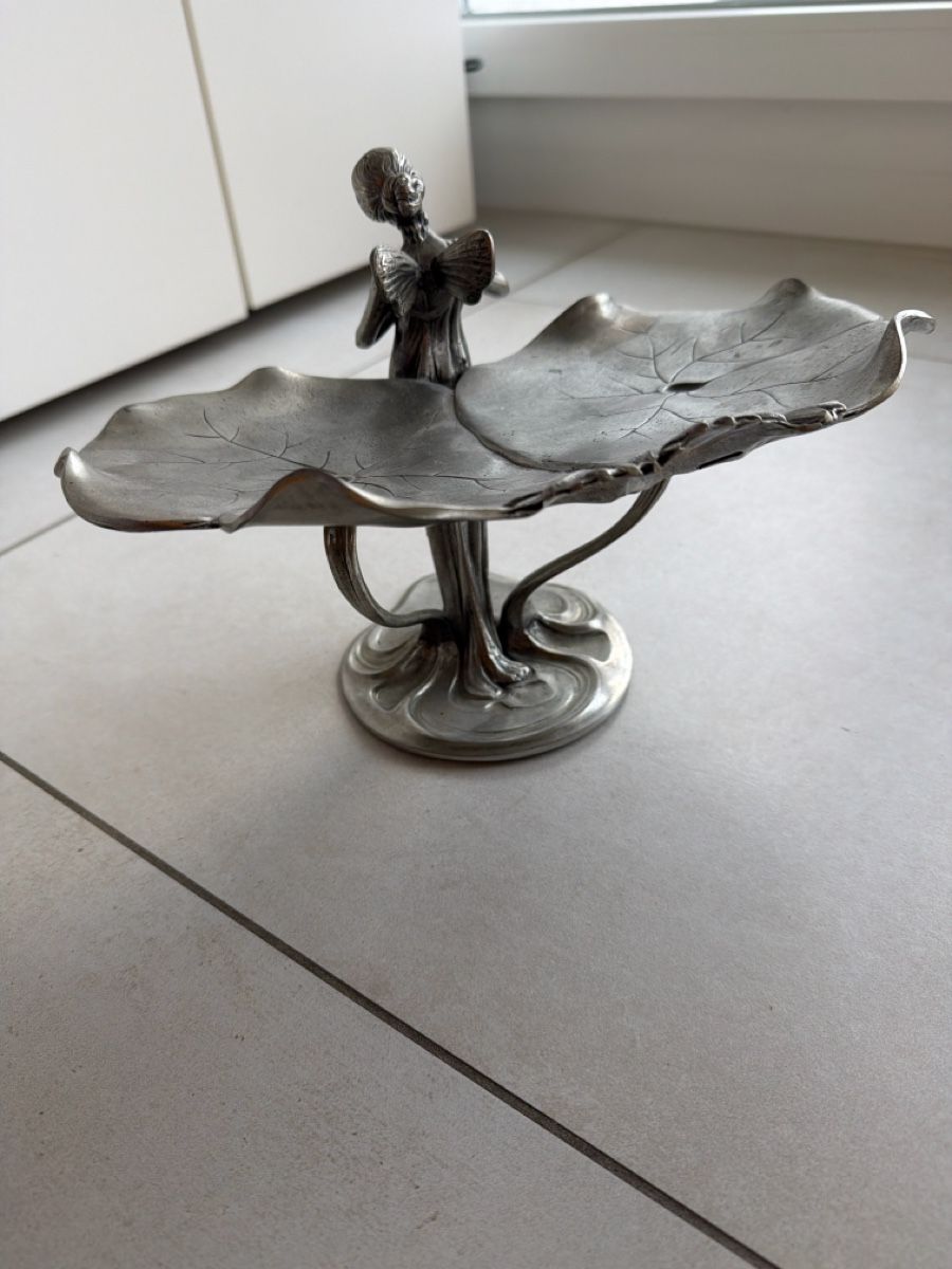 Piatti di portata: Jugendstil Tablett aus Zinn – Usato da Kreuzlingen venduto da Kato06 2