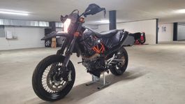 KTM 690 SMC-R 2015 frisch  ab Service 30 kw