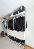 Kleiderschrank
