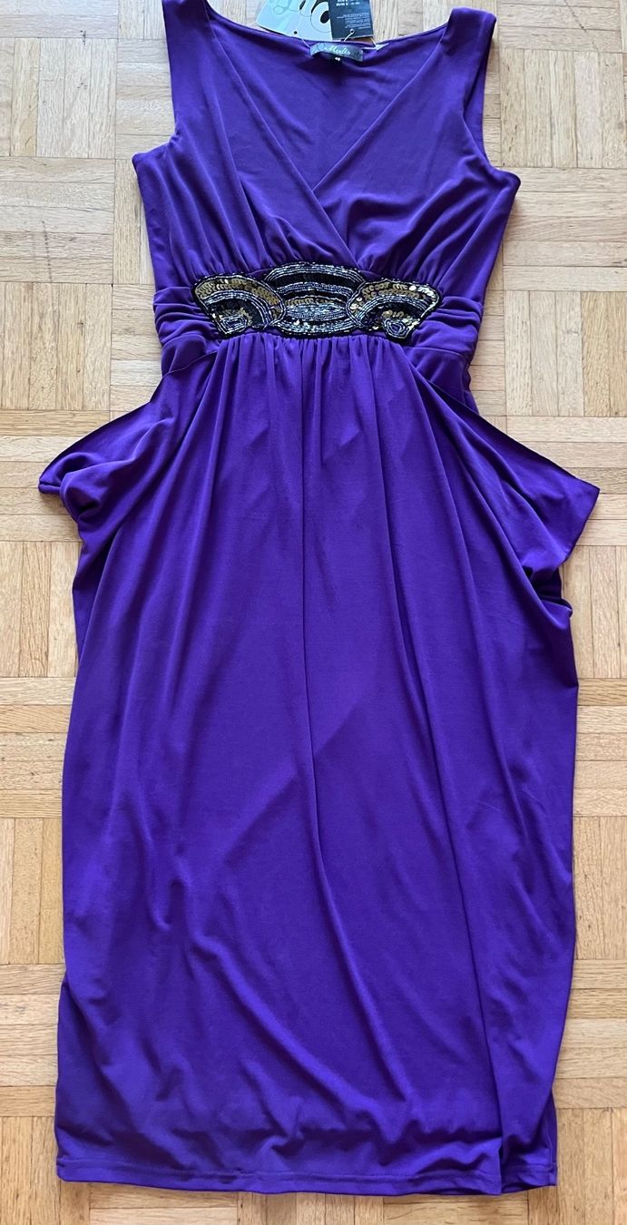 Kleider: New beautiful dress size S/M – Neu (gemäss Beschreibung) aus Chêne-Bougeries von Seetooyoo