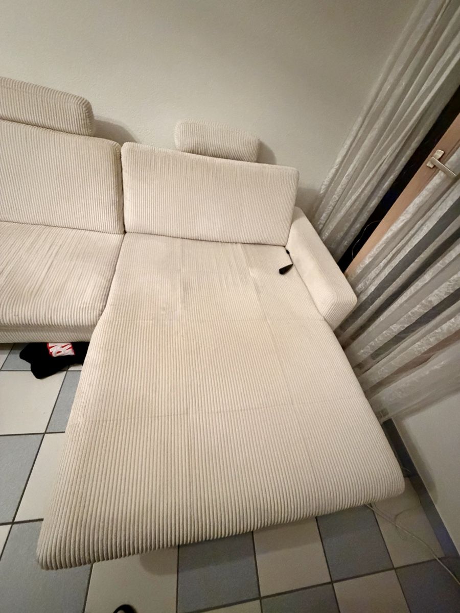 Conforama Divani: Cordsofa Beige – Usato da Vendlincourt venduto da NatalieRoth 2