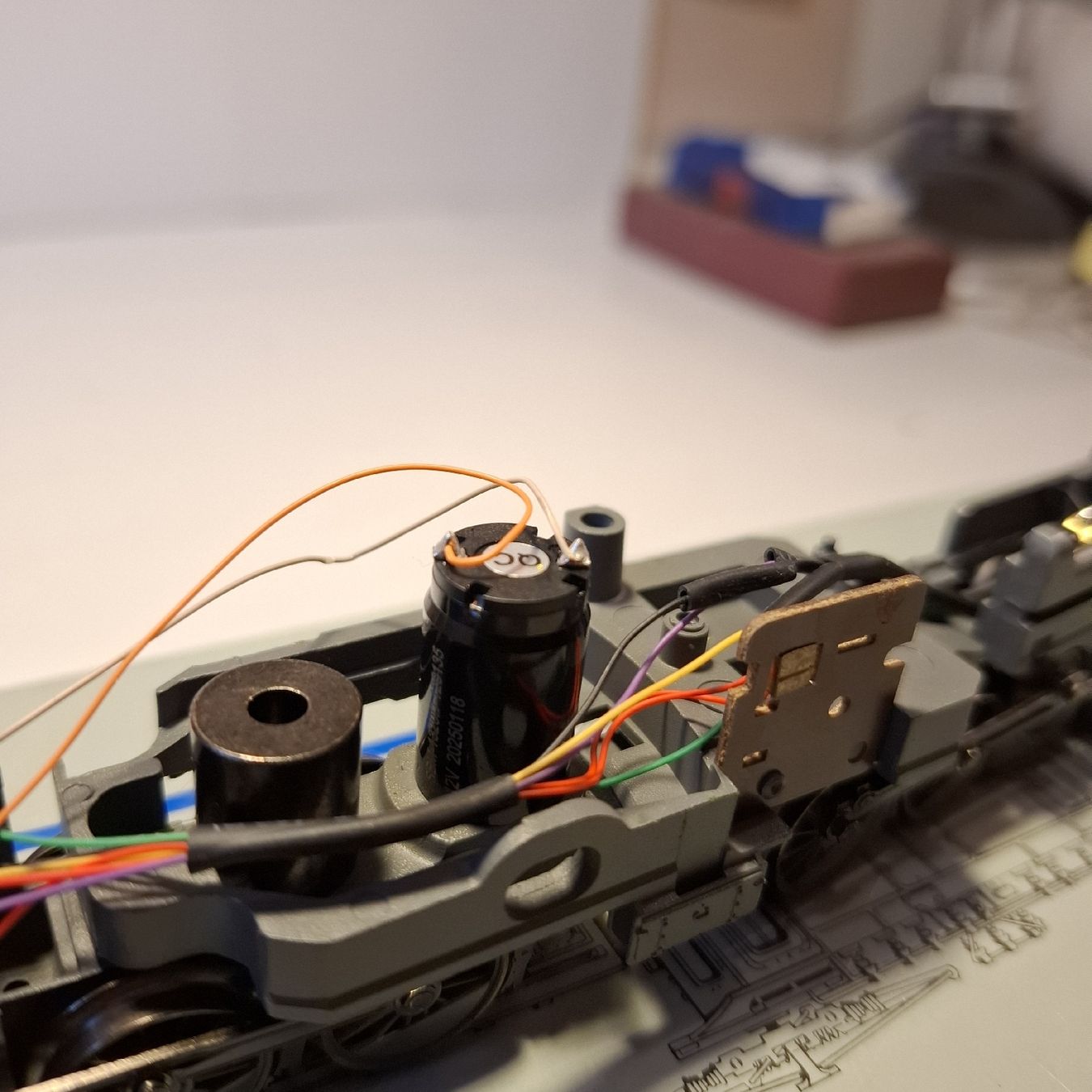 Märklin Modellini di ferrovie: Märklin Krokodil 13305 – Usato da Sargans venduto da Pfiffii 4