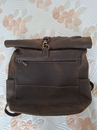 Leaf Bags Lederrucksack, neuwertig, echtes Leder