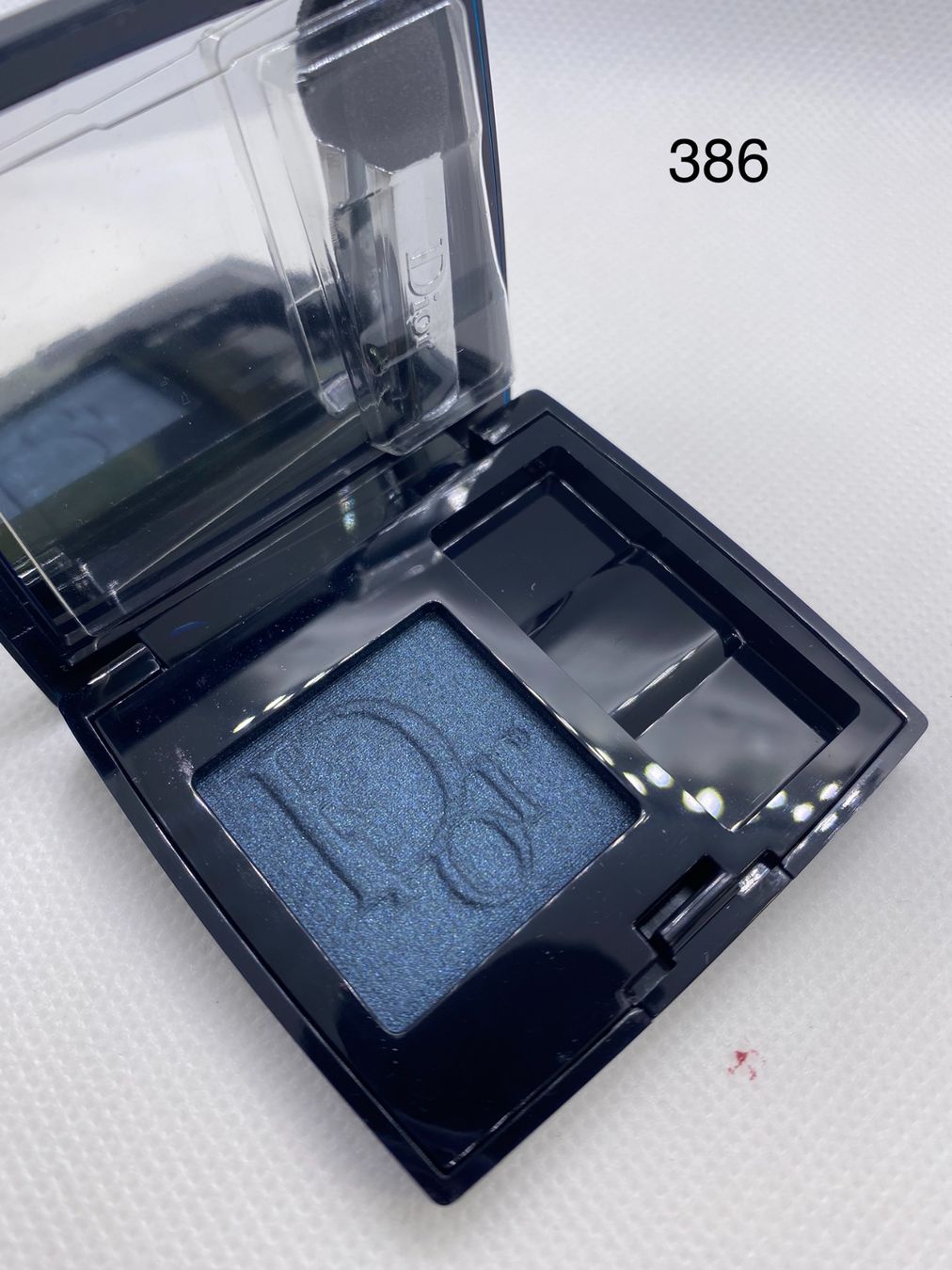 Dior Make-up: Dior mono eyeshadow maquillage – Nuovo e nell'imballaggio originale da Pully venduto da Natala