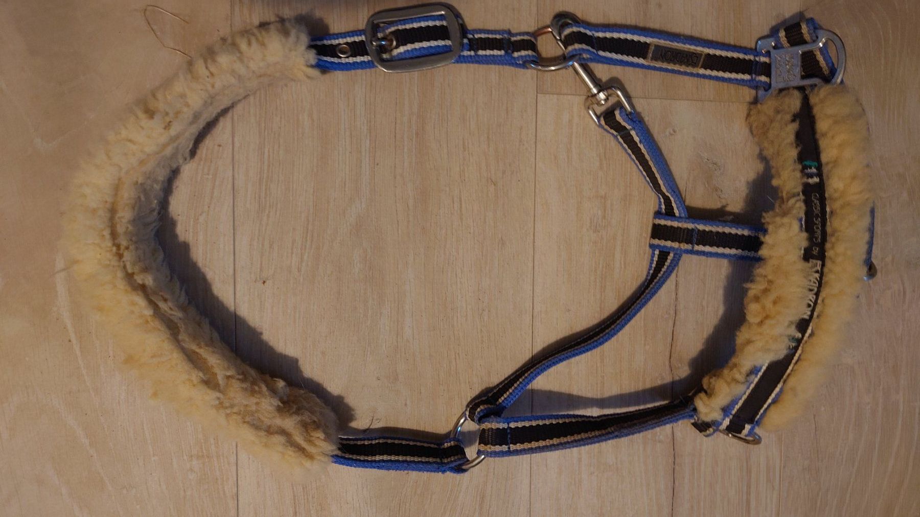 Eskadron Briglie & Cavezze: Eskadron Lammfell Halfter Cob/ Vollblut – Usato da Rheinau venduto da Nachtflug8 1