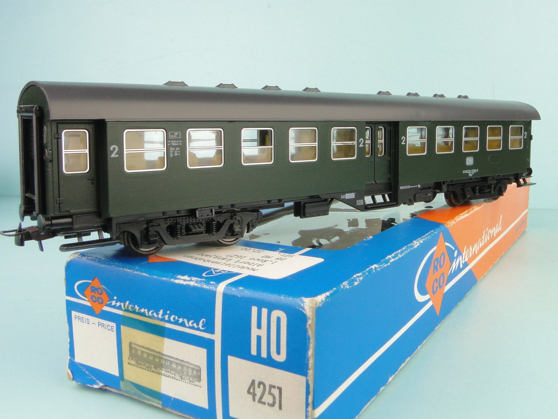 Roco Modellini di ferrovie: Roco 4251 2 Kl. Umbauwagen – Usato da Bülach venduto da cann11