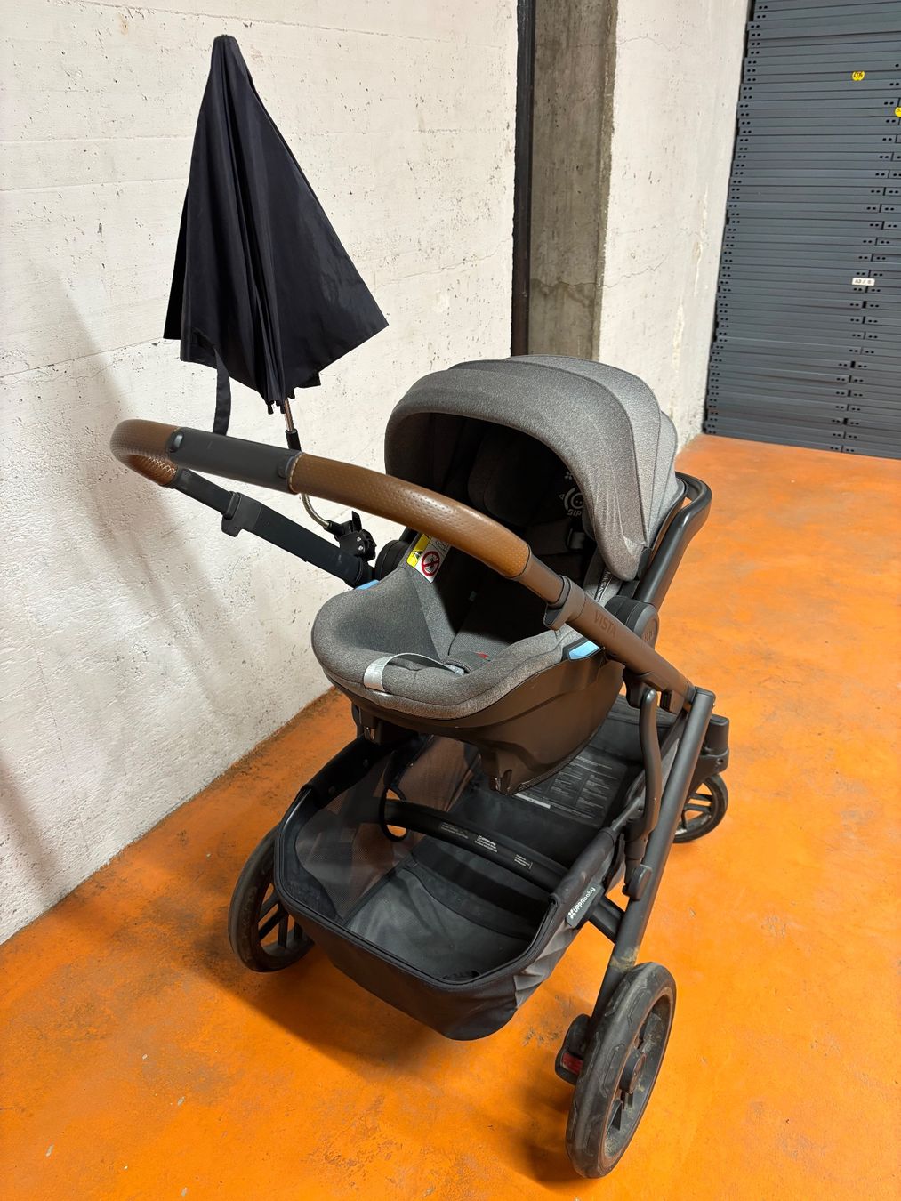 UPPAbaby Carrozzine: Poussette UPPAbaby Vista 2 – Usato da Grône venduto da car_w6gc 1