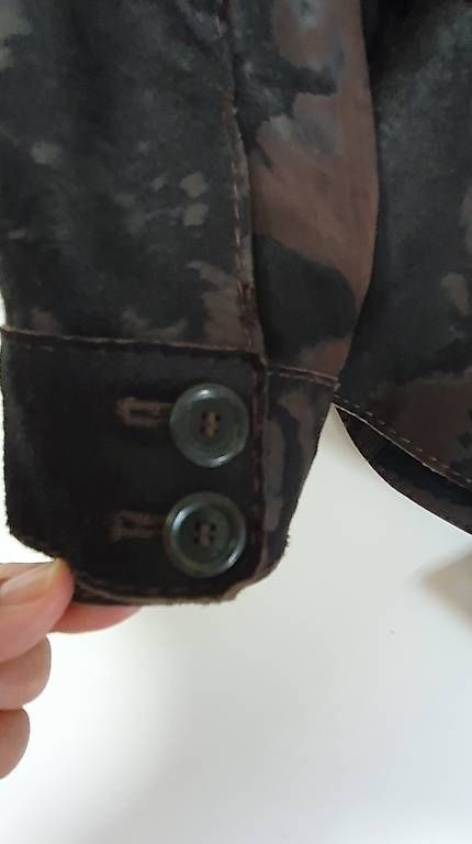 Hugo Boss Vestes: Boss Lederjacke Gr.M – D'occasion à Oberrieden par Taramara 2