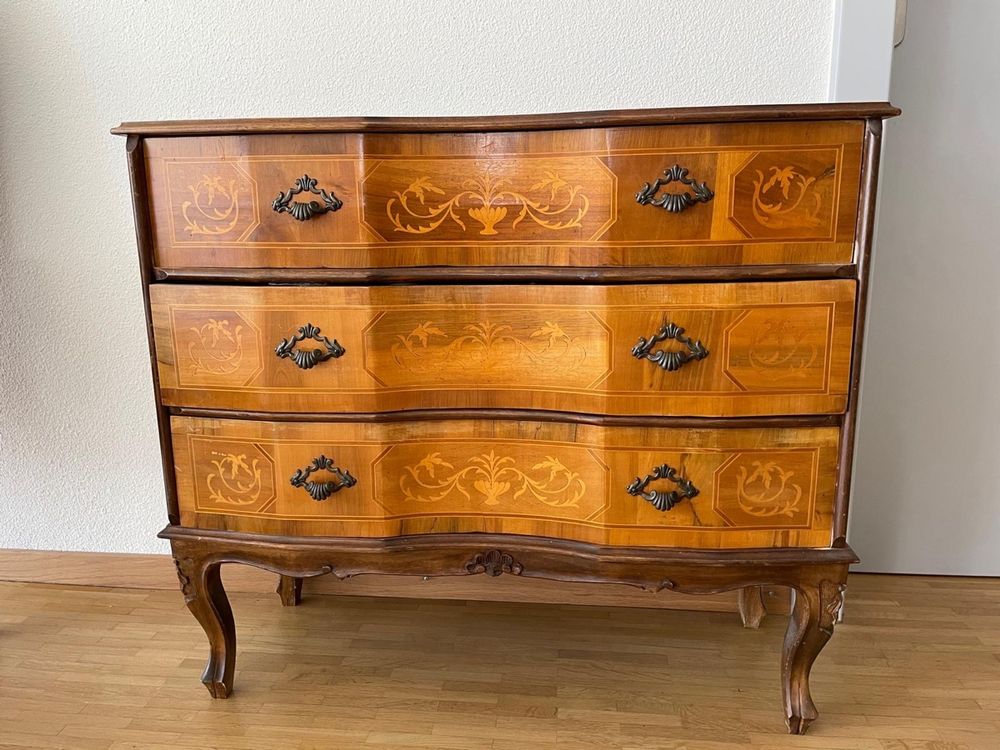 Antike Kommode mit Intarsien - Vintage Möbelstück (Gebraucht) in ...