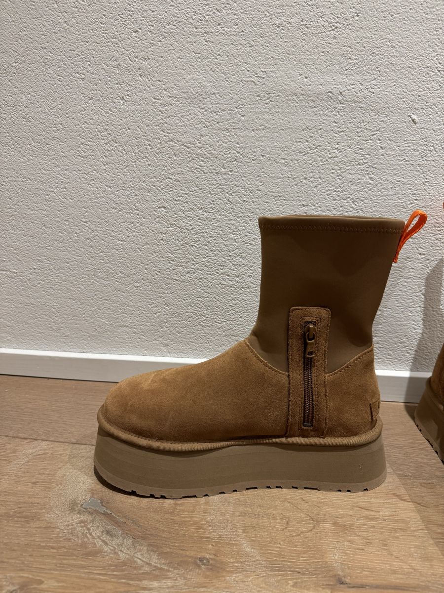 Ugg Damenschuhe: UGG Classic Dipper – Neu (gemäss Beschreibung) aus Ennetbürgen von Jacqueline98 3
