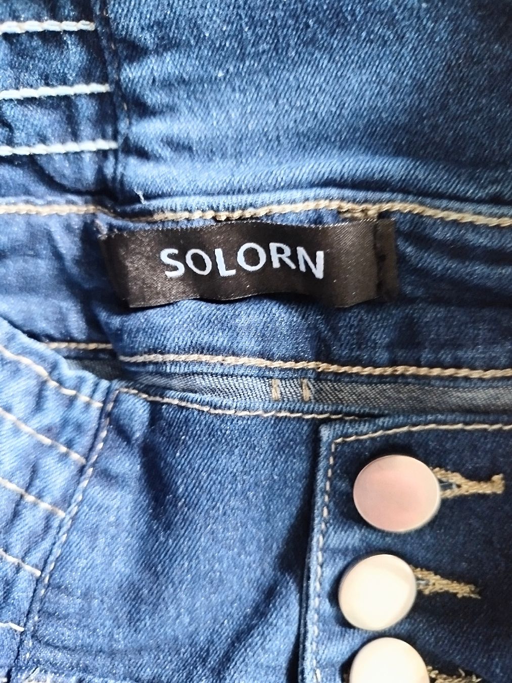 Jeans: Schlaghose, Größe S – Neu und originalverpackt aus Wauwil von Sanczeza 5