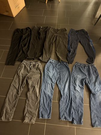 7 Paar Jungs Hosen Gr 170 H&M