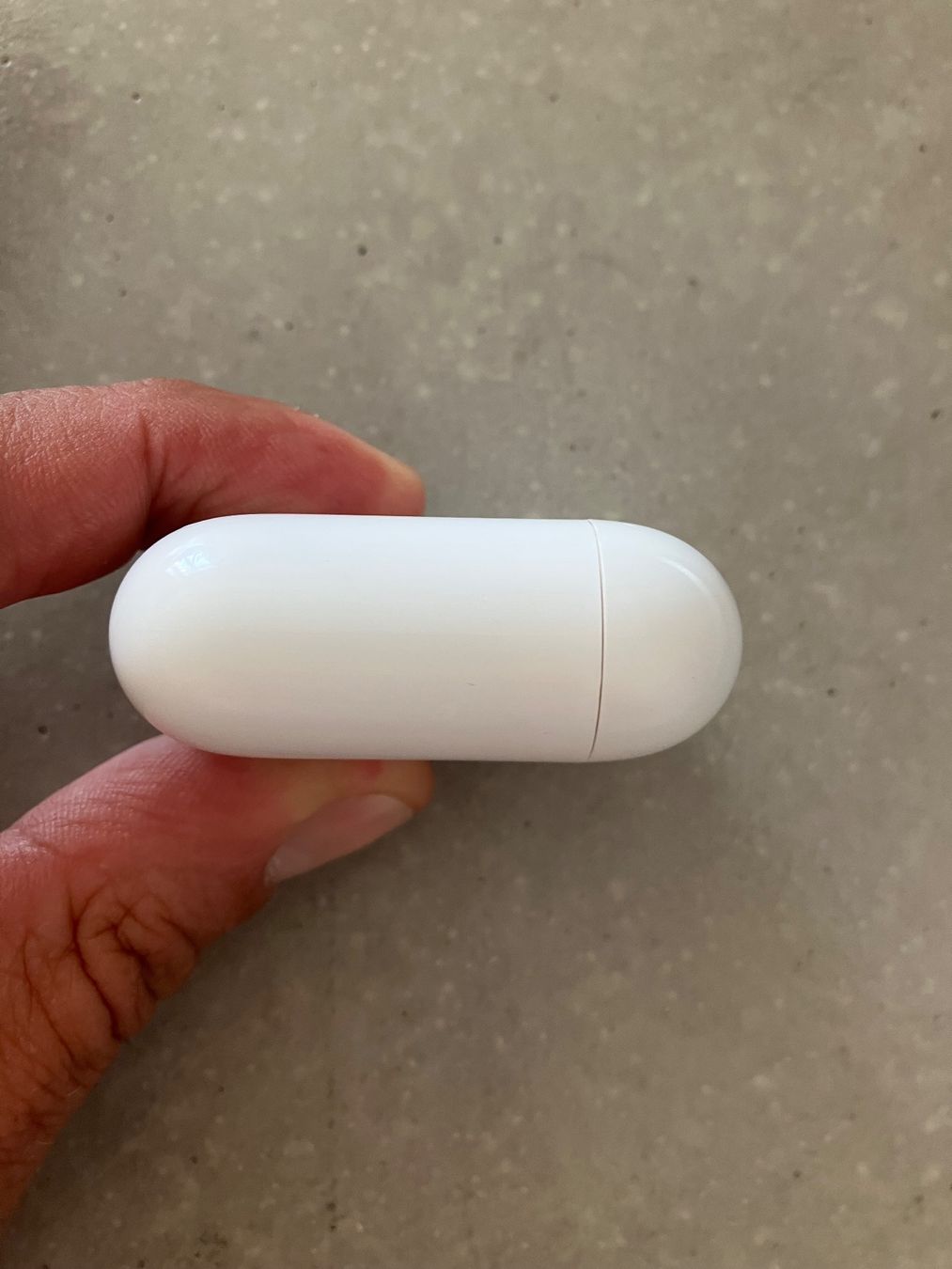 Apple Casques audio: APPLE AIRPODS Case – D'occasion à Lausanne par mr.v 8