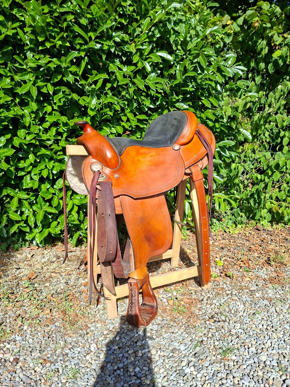 Selle & Accessori: Westernsattel mit schwarzer Wildleder - Sitzfläche – Usato da Boniswil venduto da Totomat-Lady2 1