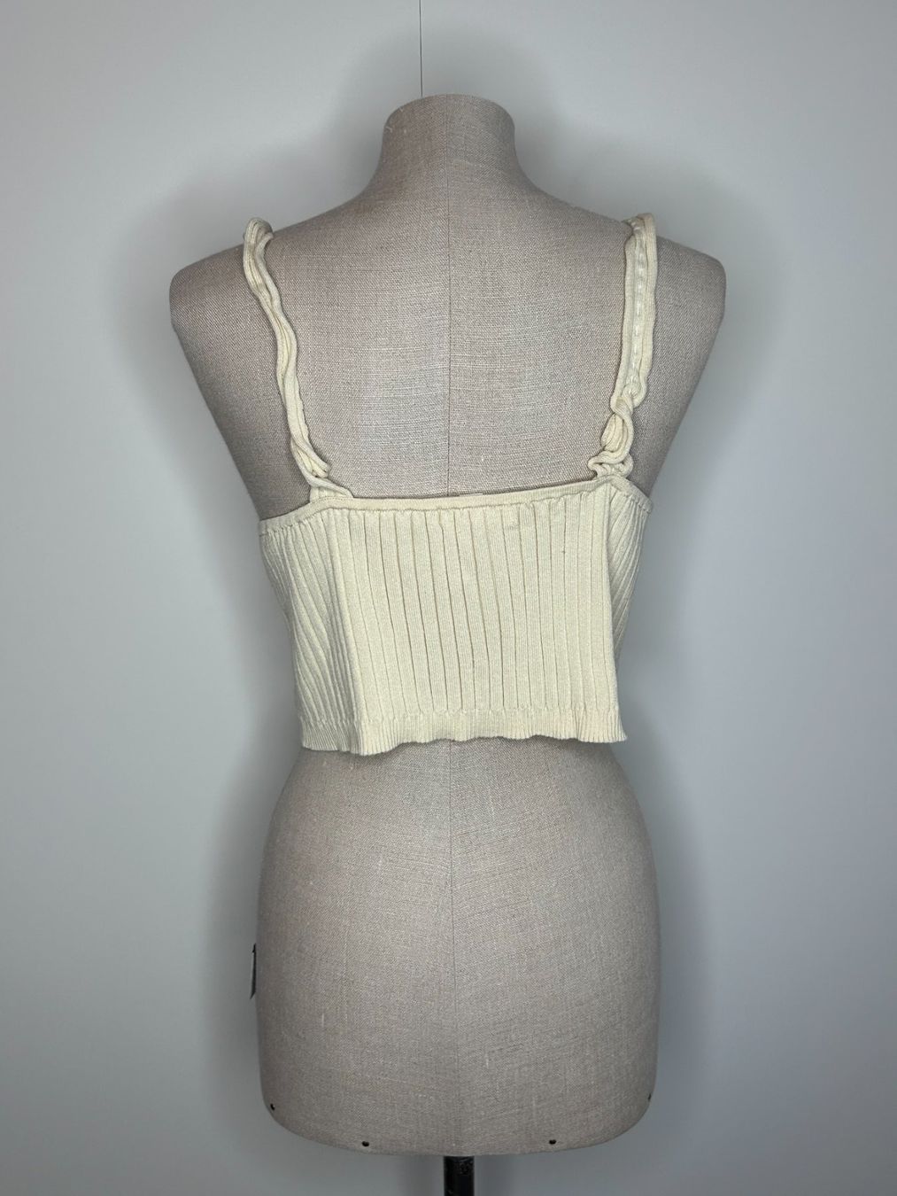 H&M Top: H&M Crochet Top – Usato da St. Gallen venduto da look-twice 2