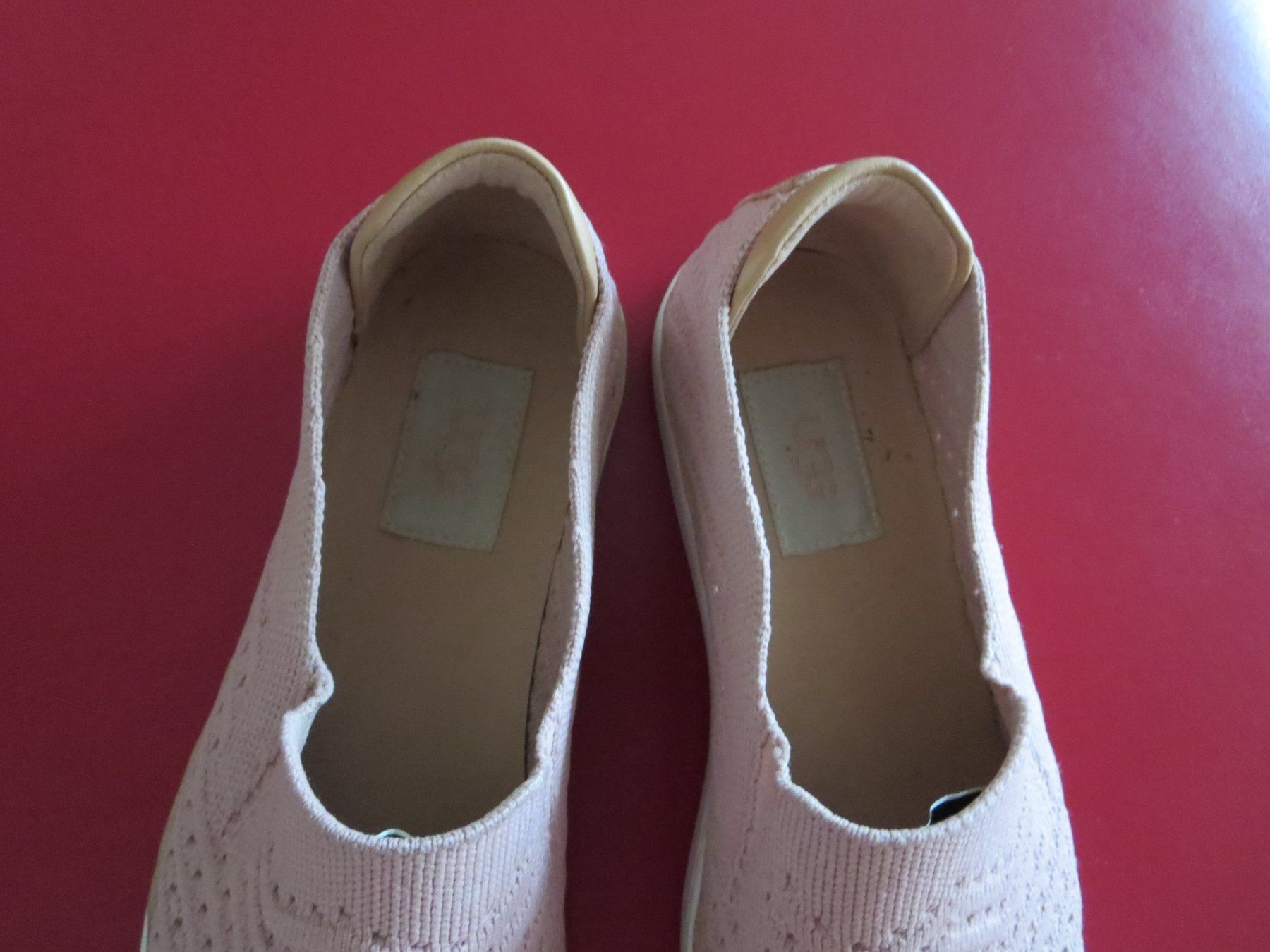 Ugg Damenschuhe: UGG Damen Textile Sneaker /Gr. 39 – Gebraucht aus Wallisellen von Arvenstube 6