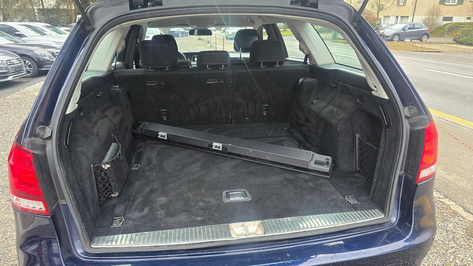 Mercedes-Benz Autos: MERCEDES-BENZ E250 CDI 4matic – Gebraucht aus Emmenbrücke von meu_2j8p 3
