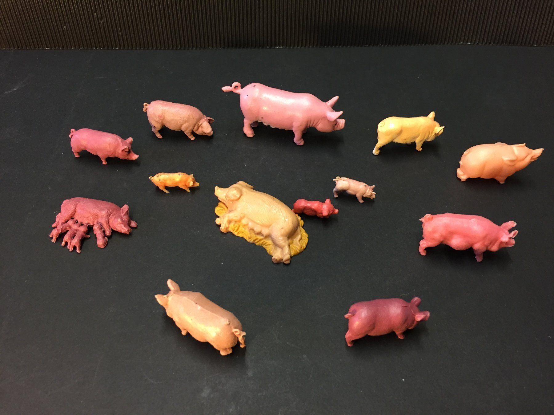 Giocattoli: 13 Schweinfiguren – Usato da Schaffhausen venduto da vintageville 8