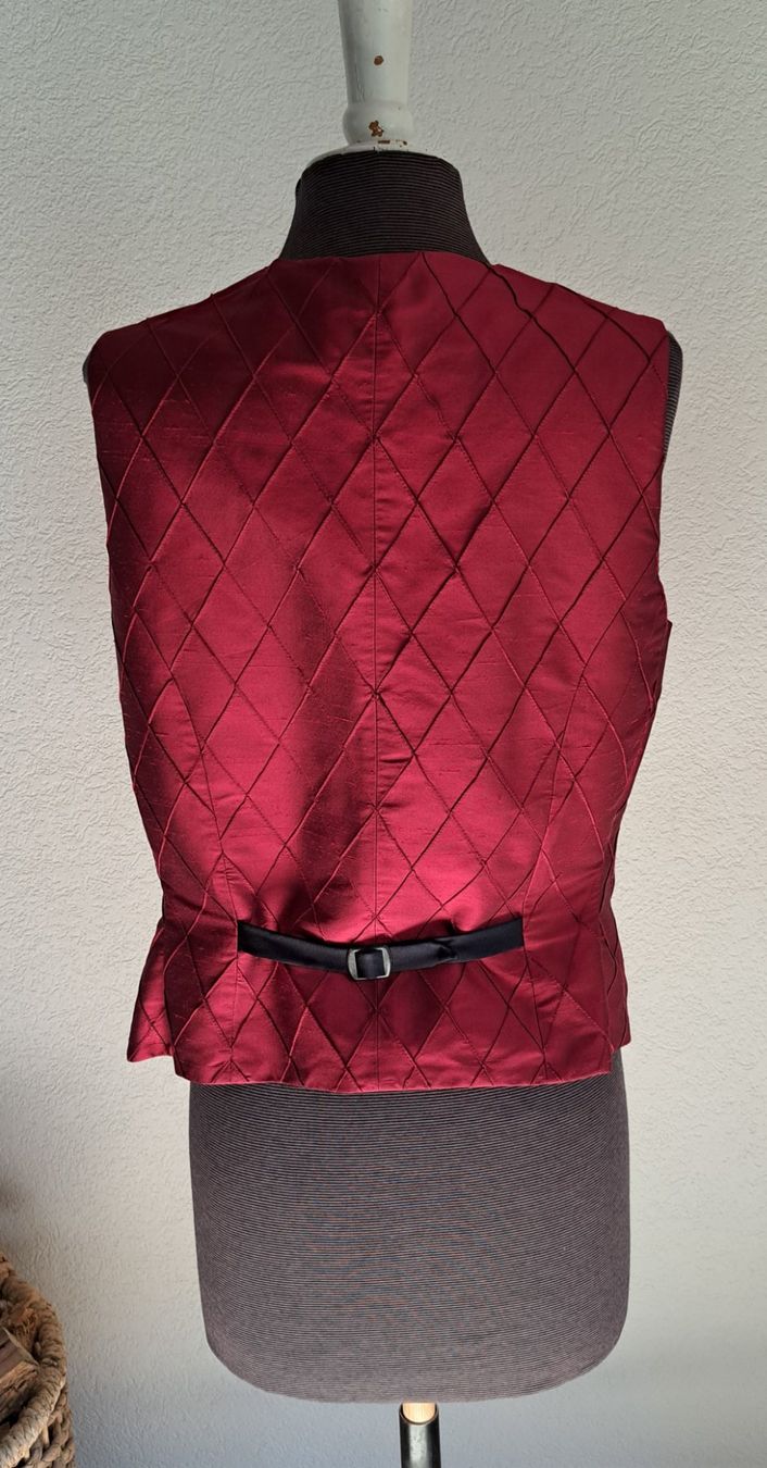 Gilet & Giacche senza maniche: Seiden Gilet – Usato da Reutigen venduto da IrisFashion 1