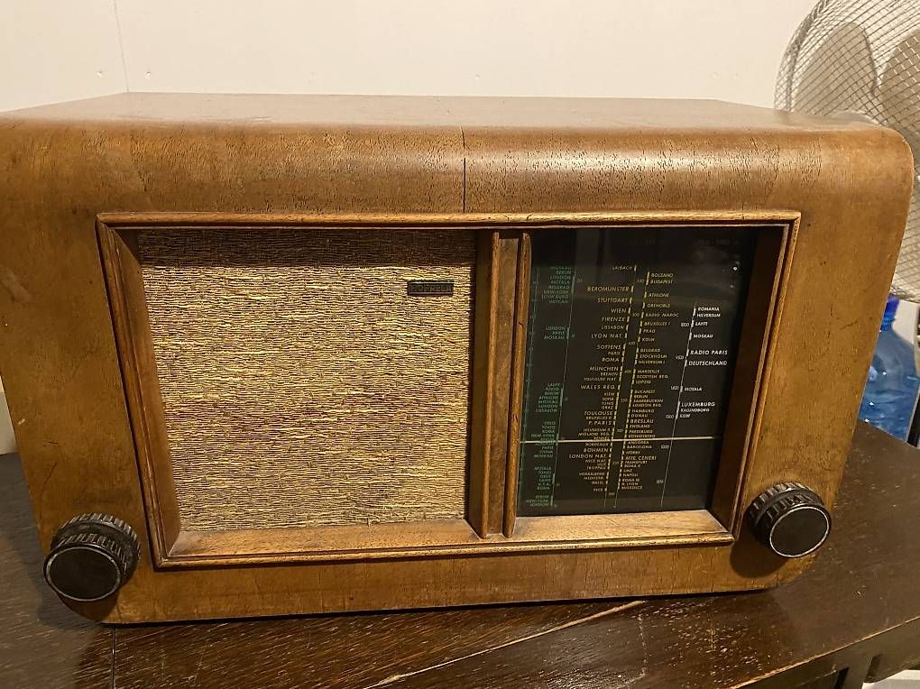 Radio: Radio Hofrea vintage – Usato da Arzo venduto da lor_9pzy