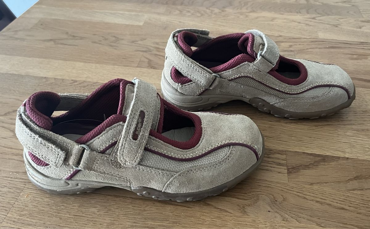 Superfit Schuhe für Mädchen: Superfit Sandalen Gr. 31 – Gebraucht aus Merlischachen von alpeva 2