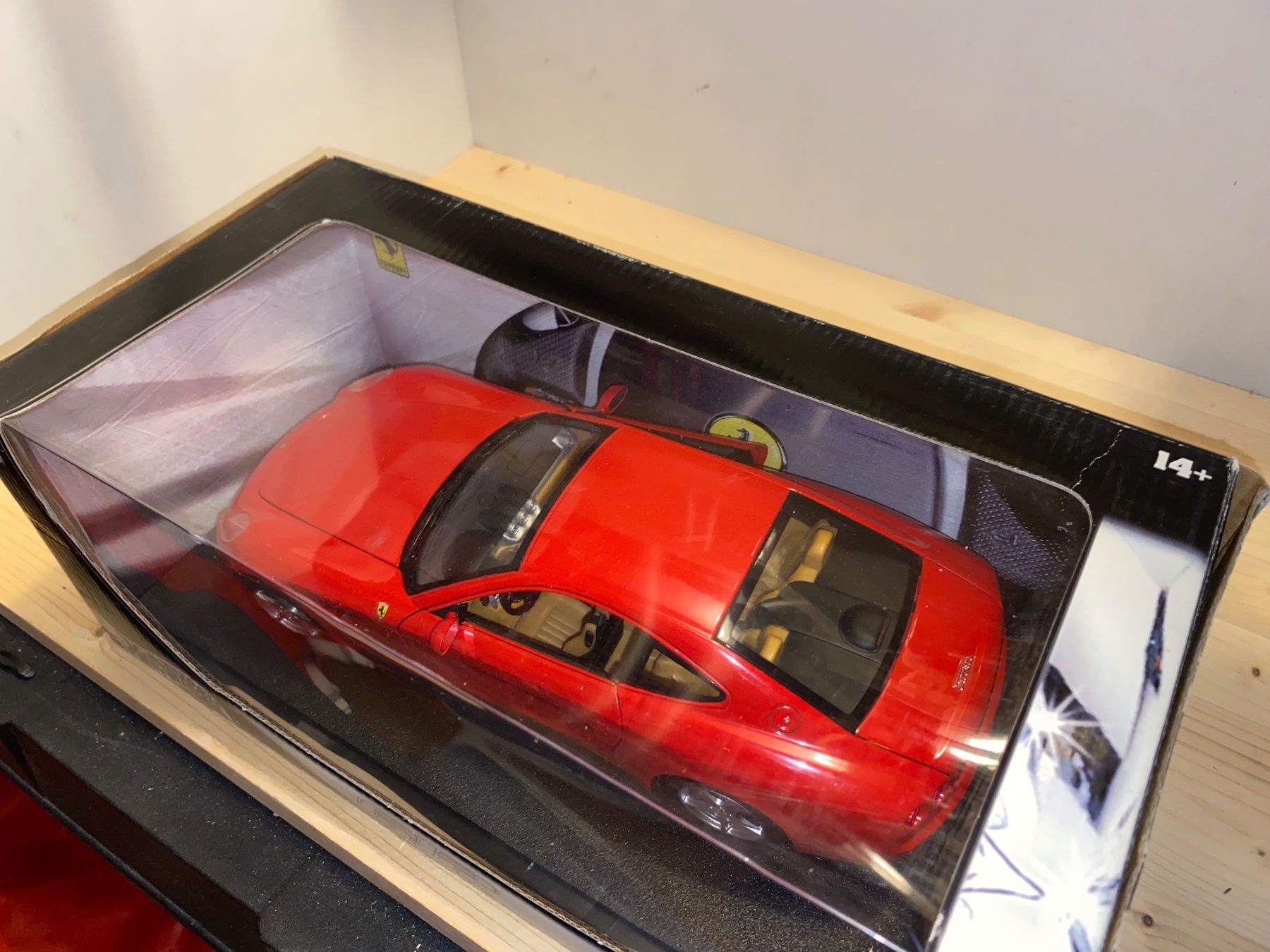 Ferrari Voitures modèles: Ferrari 612 Scaglietti 1/18 – Neuf (Voir description) à Wohlen AG par PrivatSammlung 2