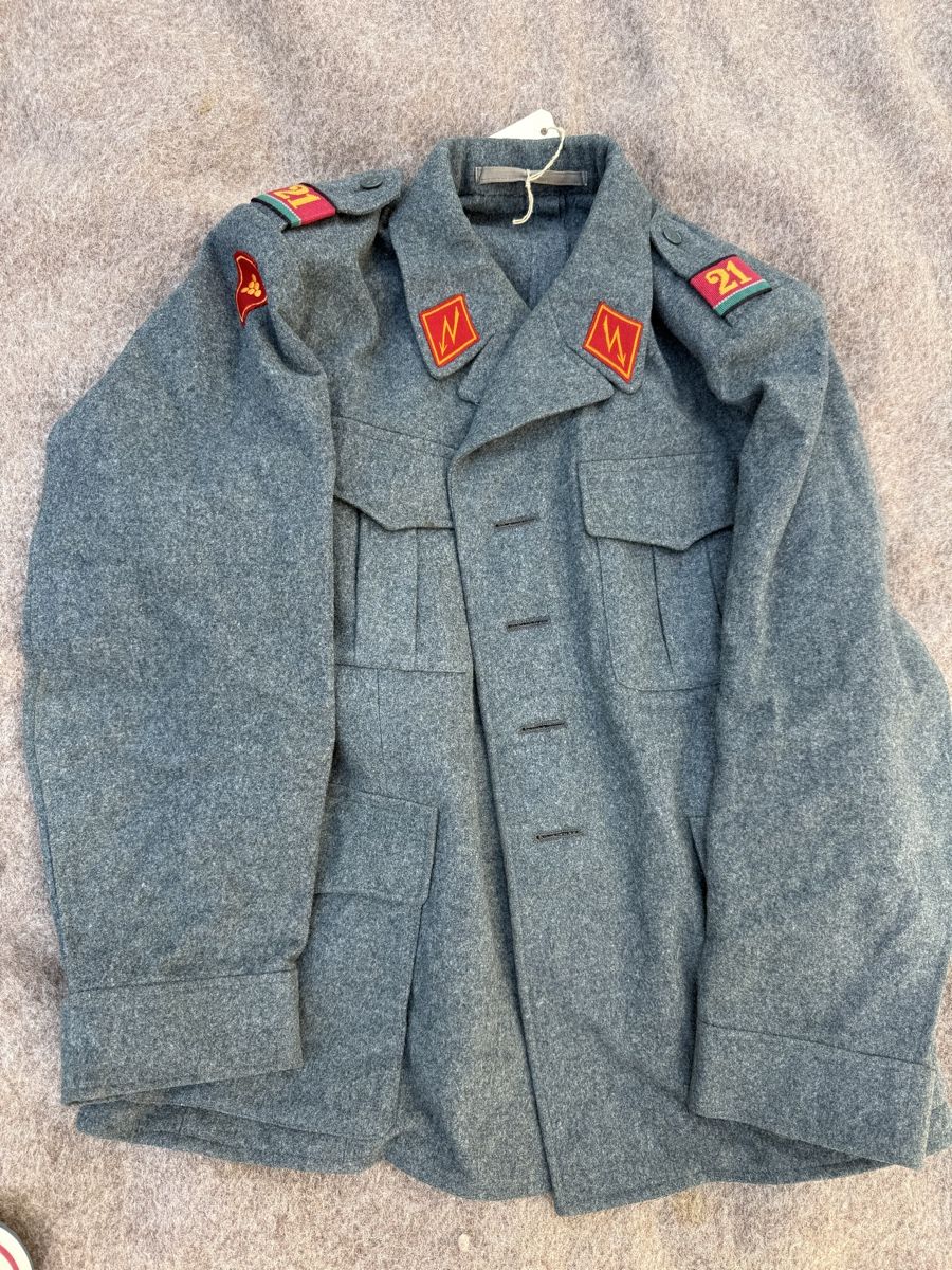 Schweizer Armee Uniformi: Uniforme armée Suisse – Usato da Fribourg venduto da Ardoffel 3