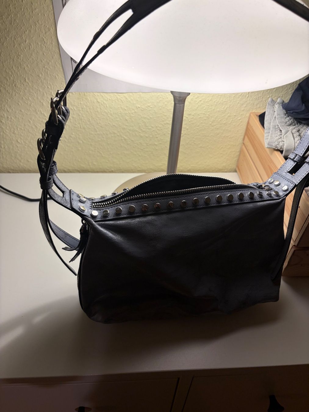 Taschen für Damen: Hellblaue Handtasche – Gebraucht aus Basel von pau_w9yw 1