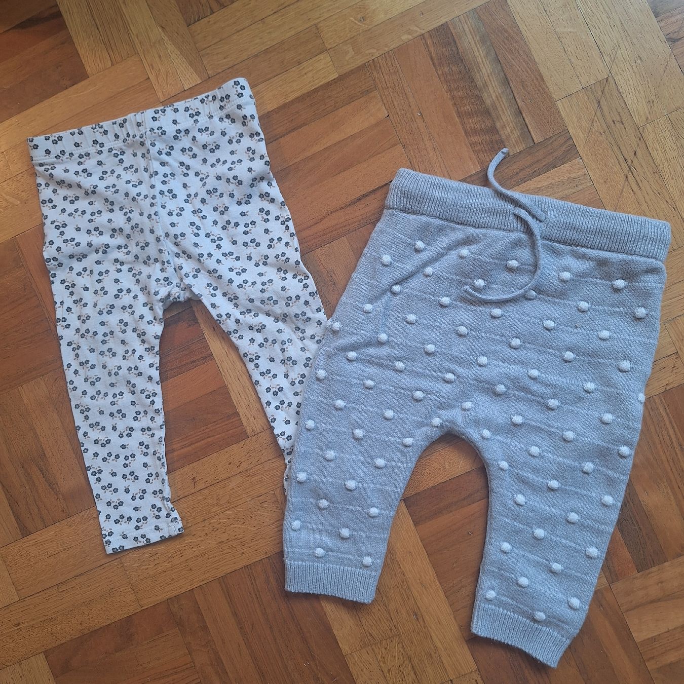 C&A Lotti & Set di vestiti: 6-teilige Kleiderpaket Mädchen Grösse 74 – Usato da Fribourg venduto da lf87 2