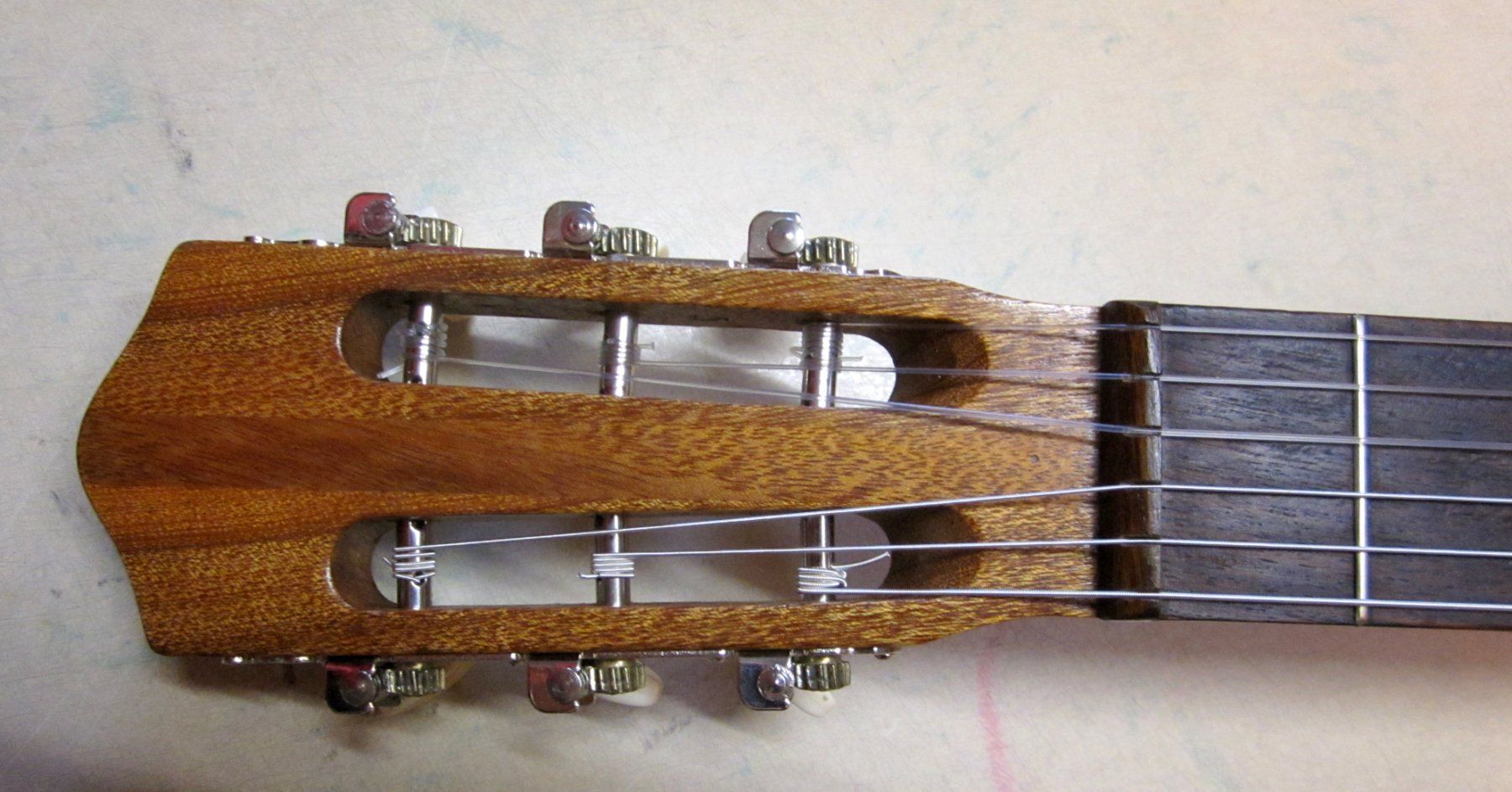 Musikinstrumente: Gitarre mit Hülle – Gebraucht aus Binningen von flugi30 1