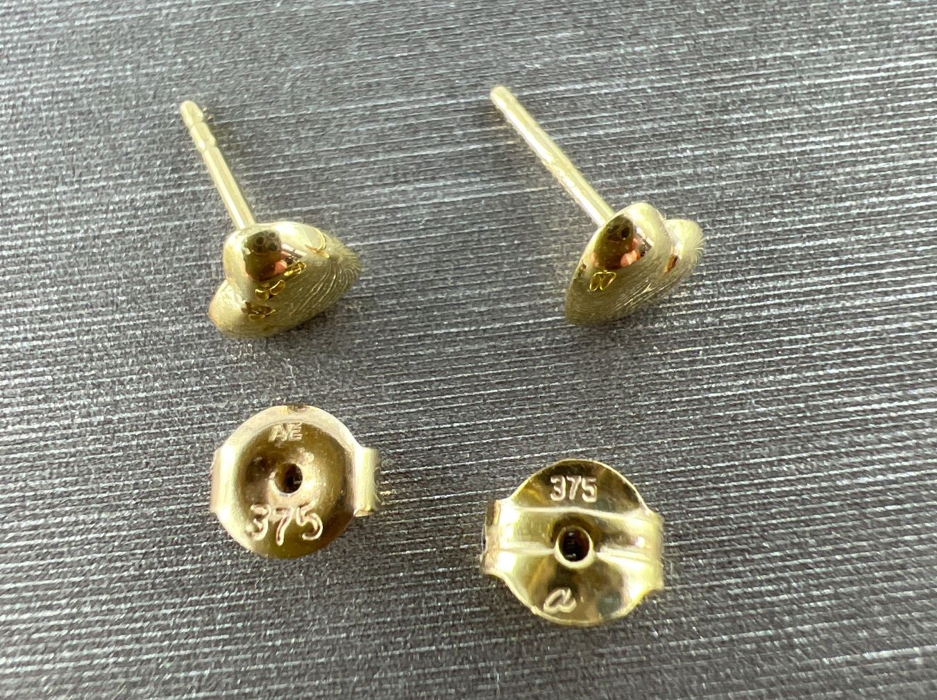 Orecchini pendenti & Orecchini a lobo: Ohrstecker 375 Gold – Usato da Niederuzwil venduto da leo_8857 1