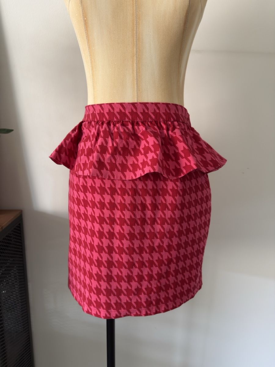 Asos Gonne: ASOS Rock Pink Peplum Muster Gr. 42 – Usato da Lugano venduto da rebecca.wardrobe 1