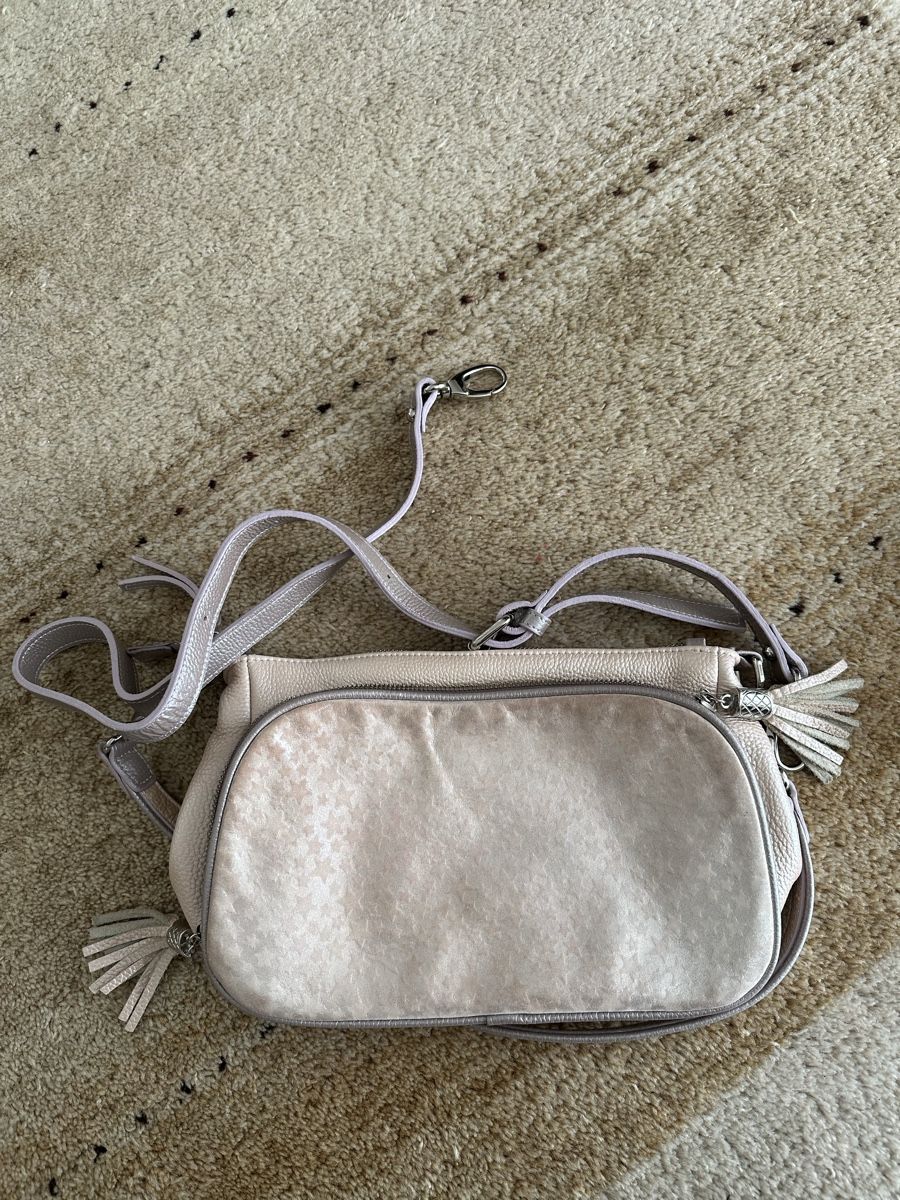 Sacs femmes: Trendige Handtasche mit vielen Fächern – D'occasion à Zürich par Schoekin