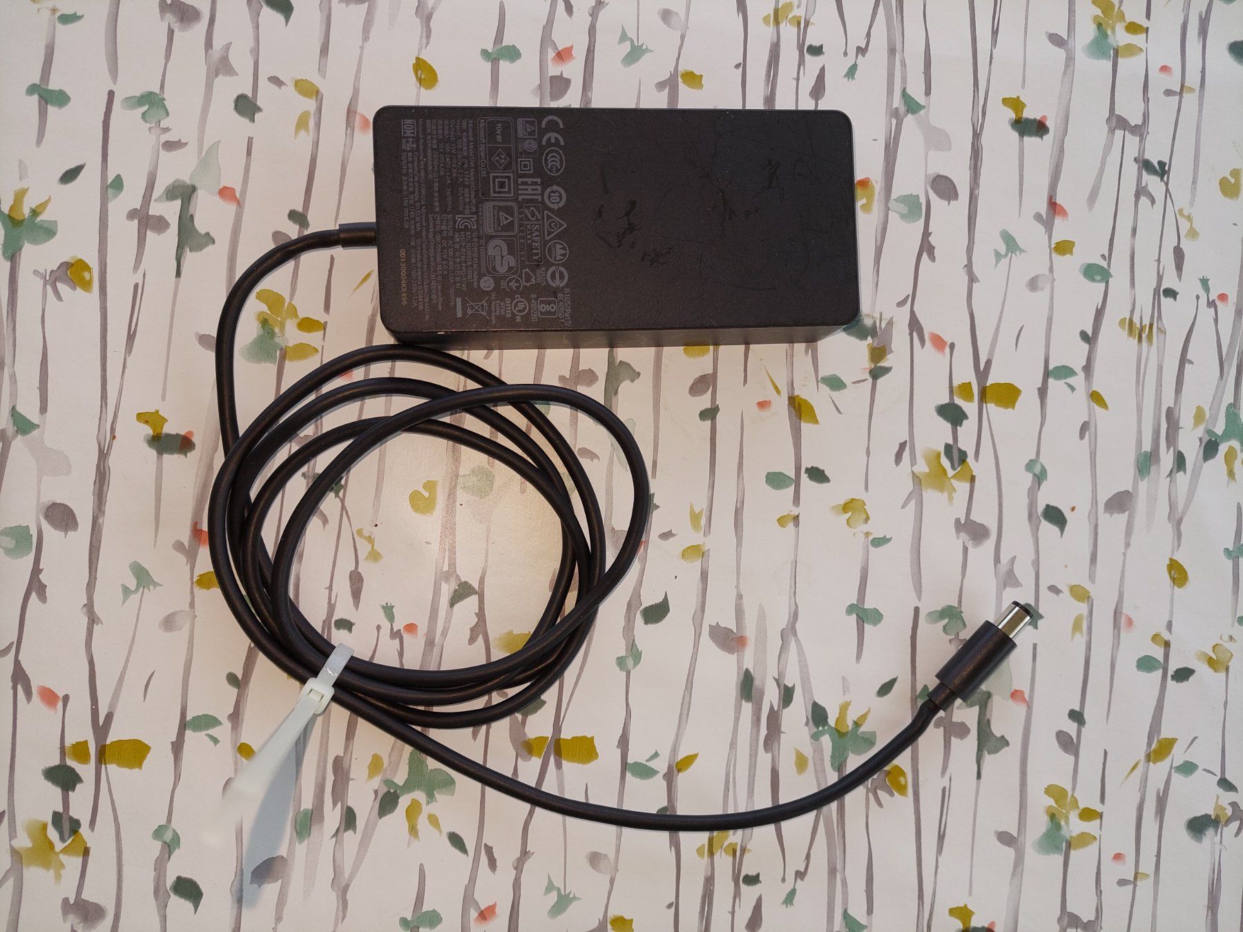 Microsoft Docking station: Microsoft Surface Dock (Modell 1661) – Usato da Emmenbrücke venduto da Tinao44 1
