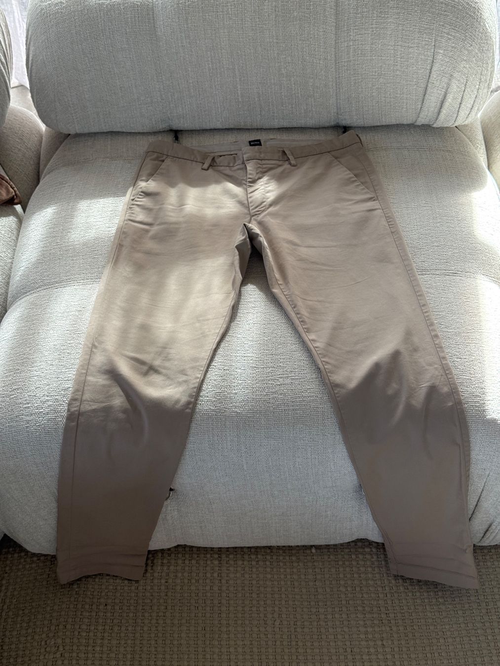 Hugo Boss Pantaloni: Hugo Boss | Chinos – Nuovo (secondo la descrizione) da Horgen venduto da onur_5 3