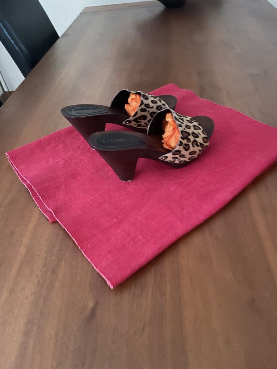 Globus Chaussures femmes: Globus Mules aus Leder, Grösse 39 – D'occasion à Neuhausen par Schanana 1