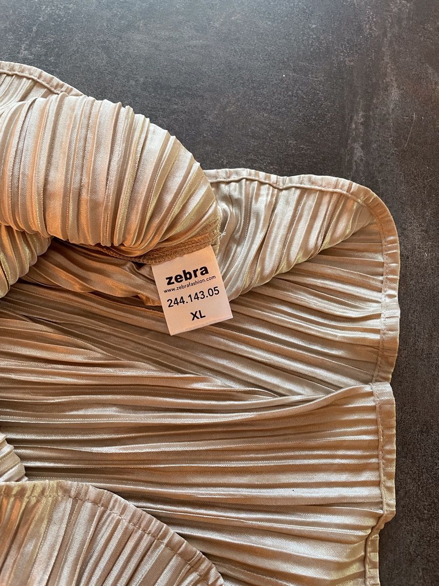 Camicette: Neue Damenbluse plissiert von Zebra – Nuovo (secondo la descrizione) da Subingen venduto da Bea8 1