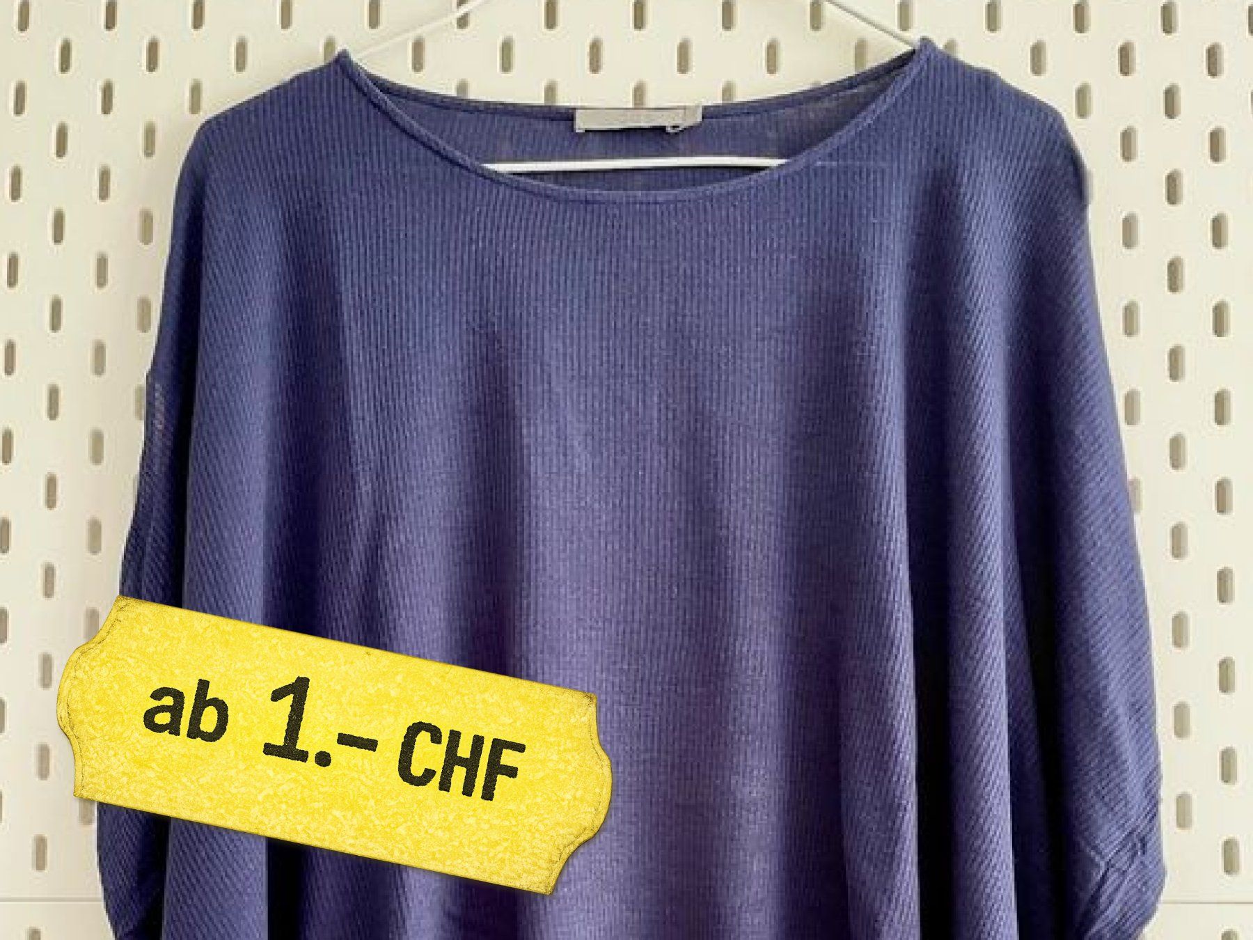 Cos T-shirt: COS circle shirt XS – Usato da Zürich venduto da hol_bc6v