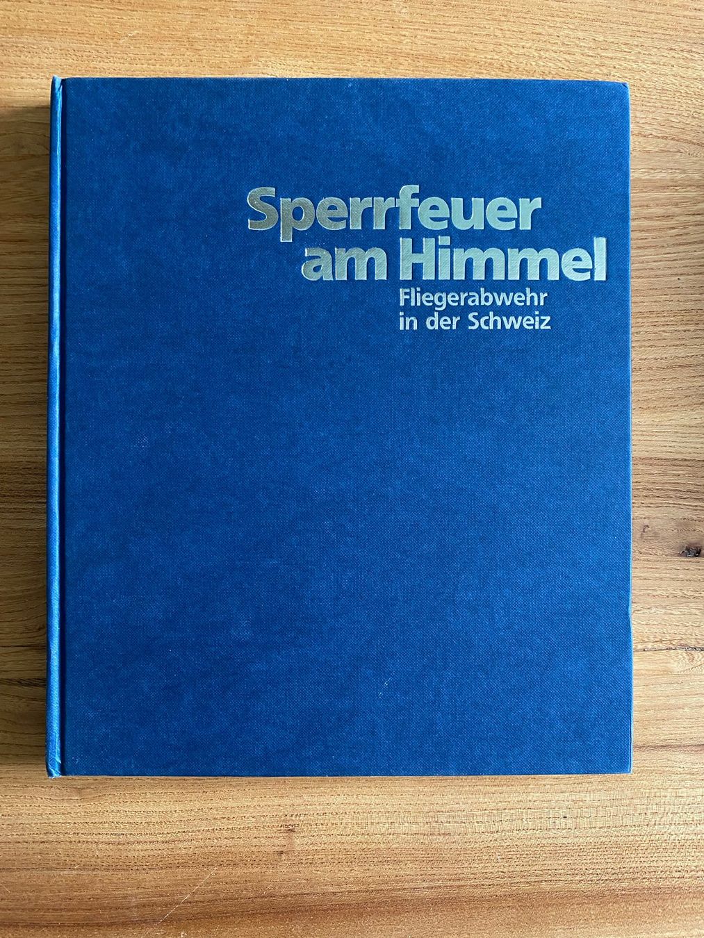Libri: Buch Sperrfeuer am Himmel – Usato da Kastanienbaum venduto da Niara2