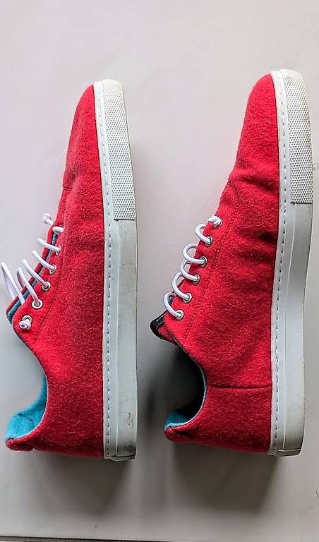 Scarpe da uomo: Baabuk Schuhe 100% Wolle Grösse 42 – Usato da Hergiswil NW venduto da Bastaag 2